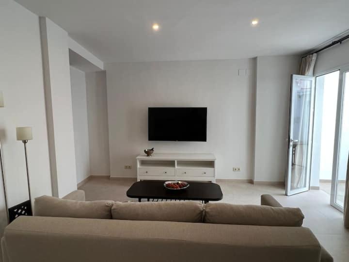 Apartamento La Canela Нерха Экстерьер фото