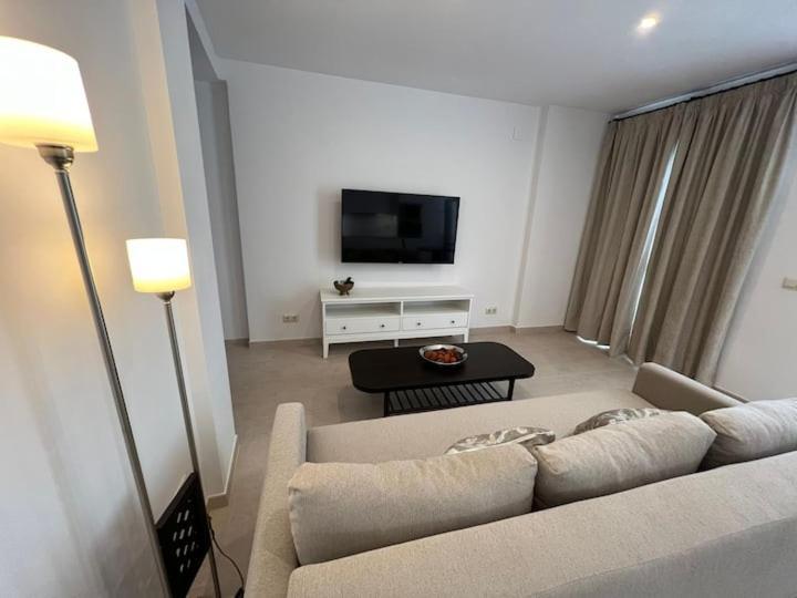 Apartamento La Canela Нерха Экстерьер фото